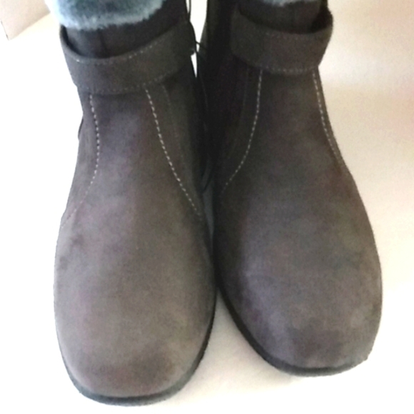 ALPINE WOODS GRAY SHORT FUR ANKLE BOOTS SIZE 8 NWOT - Picture 3 of 12